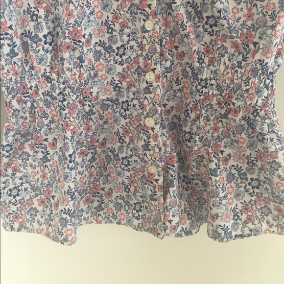 Floral peplum button down shirt - Picture 4 of 4